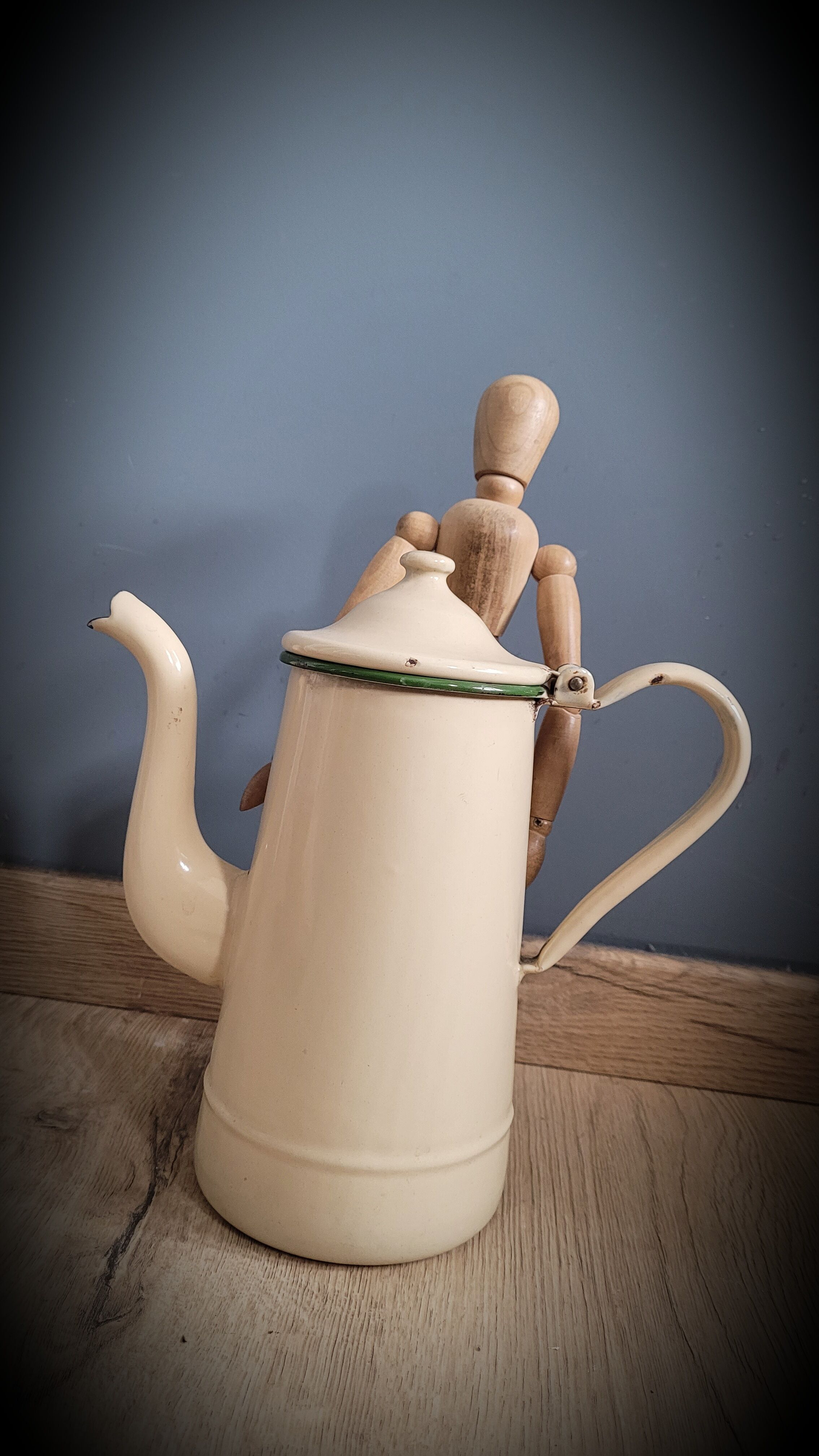 Beige enamel coffee maker