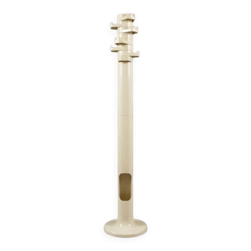 Coat rack space art Benanti and Brunori for Velca