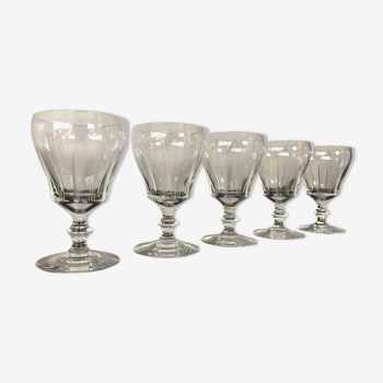 Set of 5 old wine glasses made of Sèvres crystal