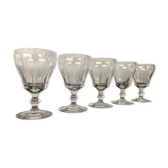 Set of 5 old wine glasses made of Sèvres crystal