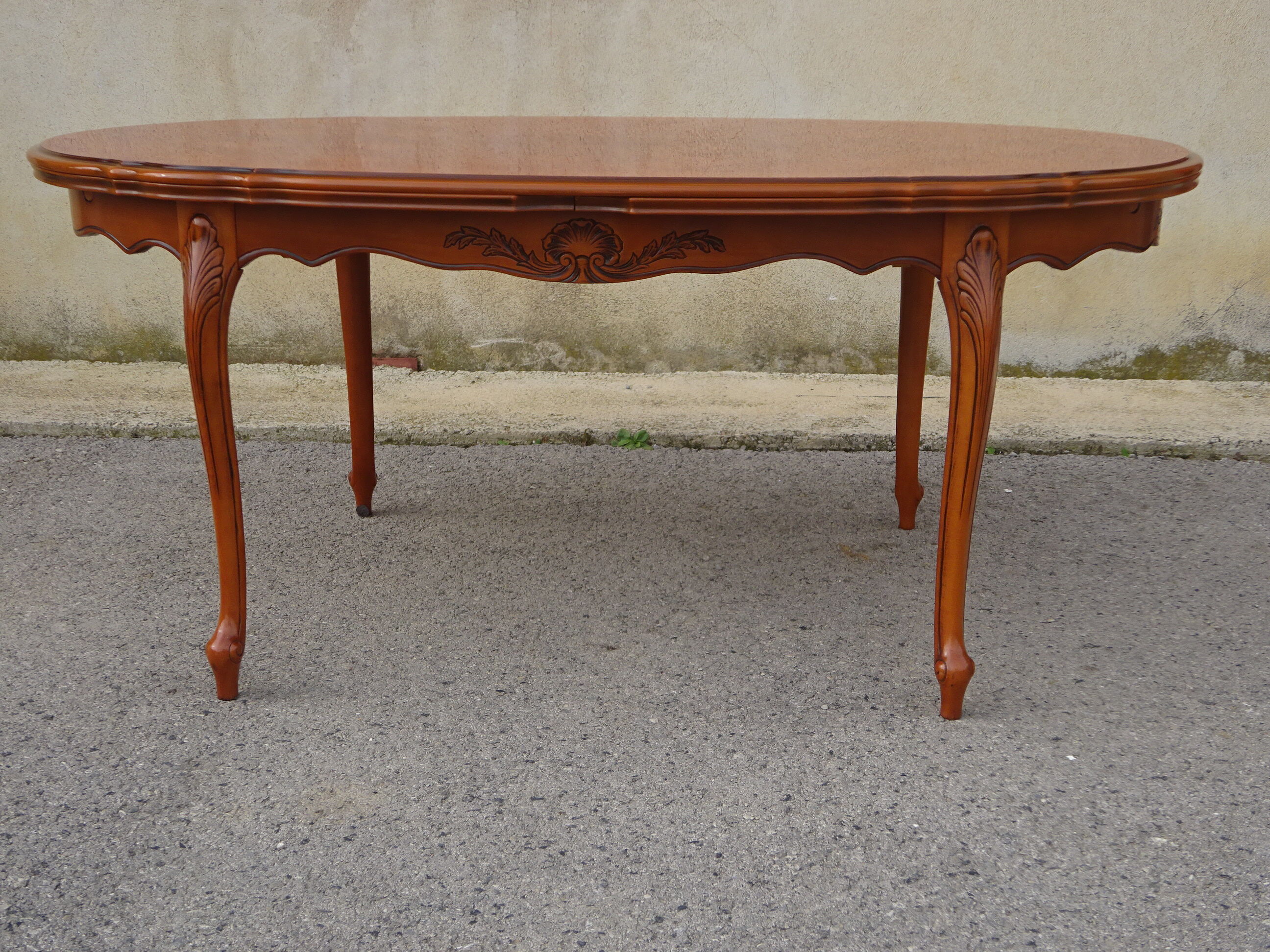 Large oval table in Louis XV style