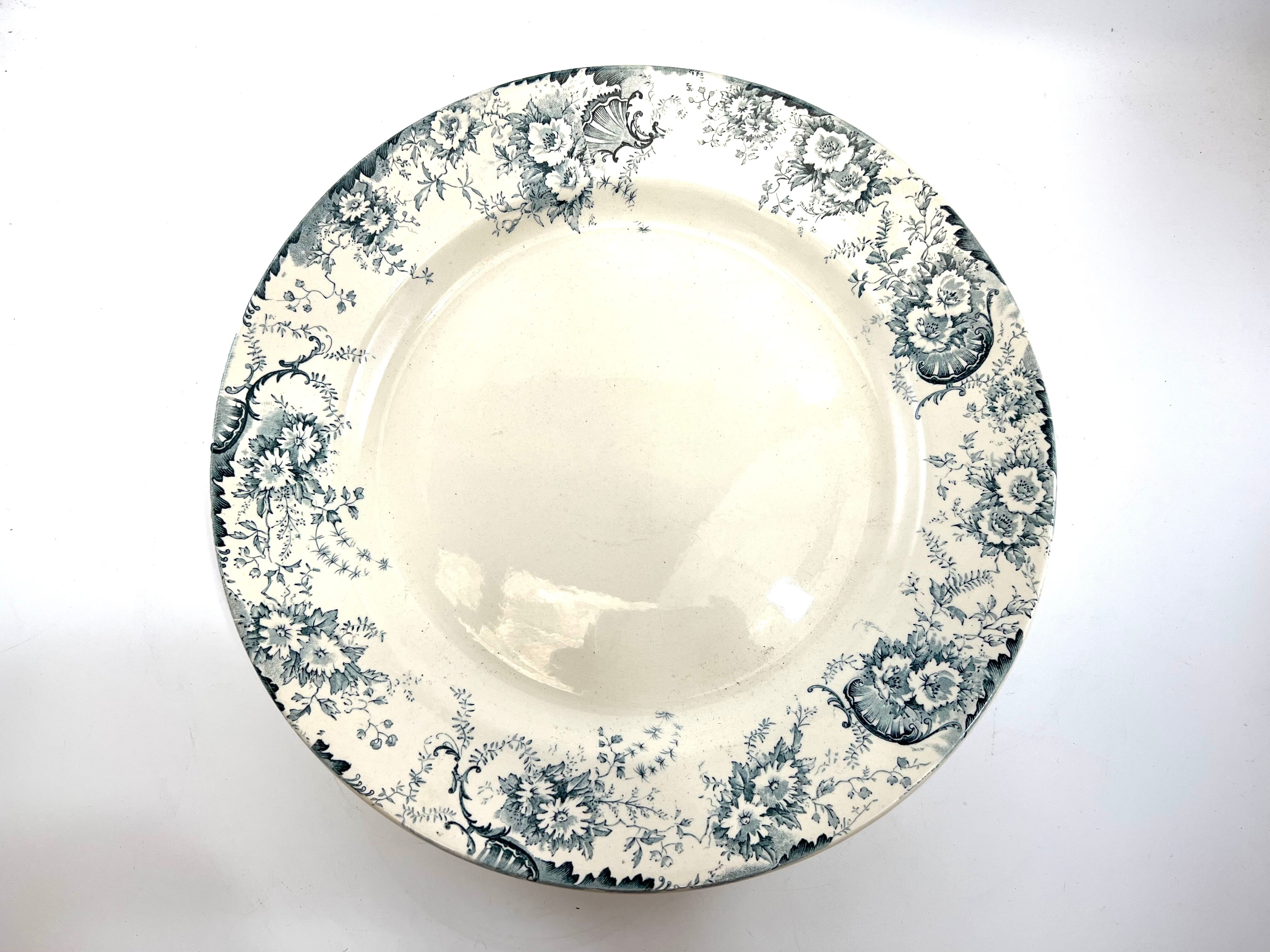 Round flat iron earth Choisy le roi derby