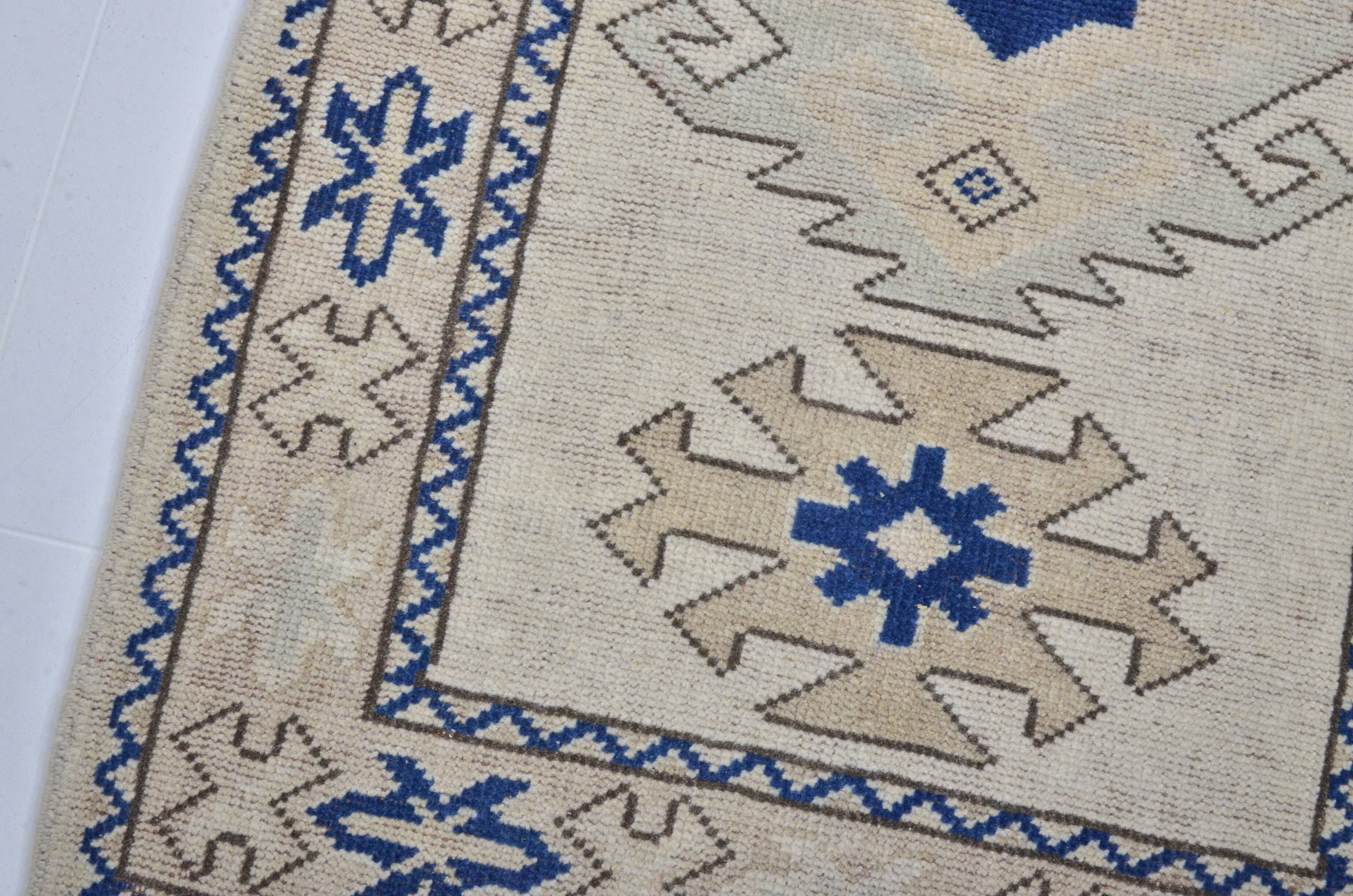 Vintage Anatolian  wool Rug sku 3449