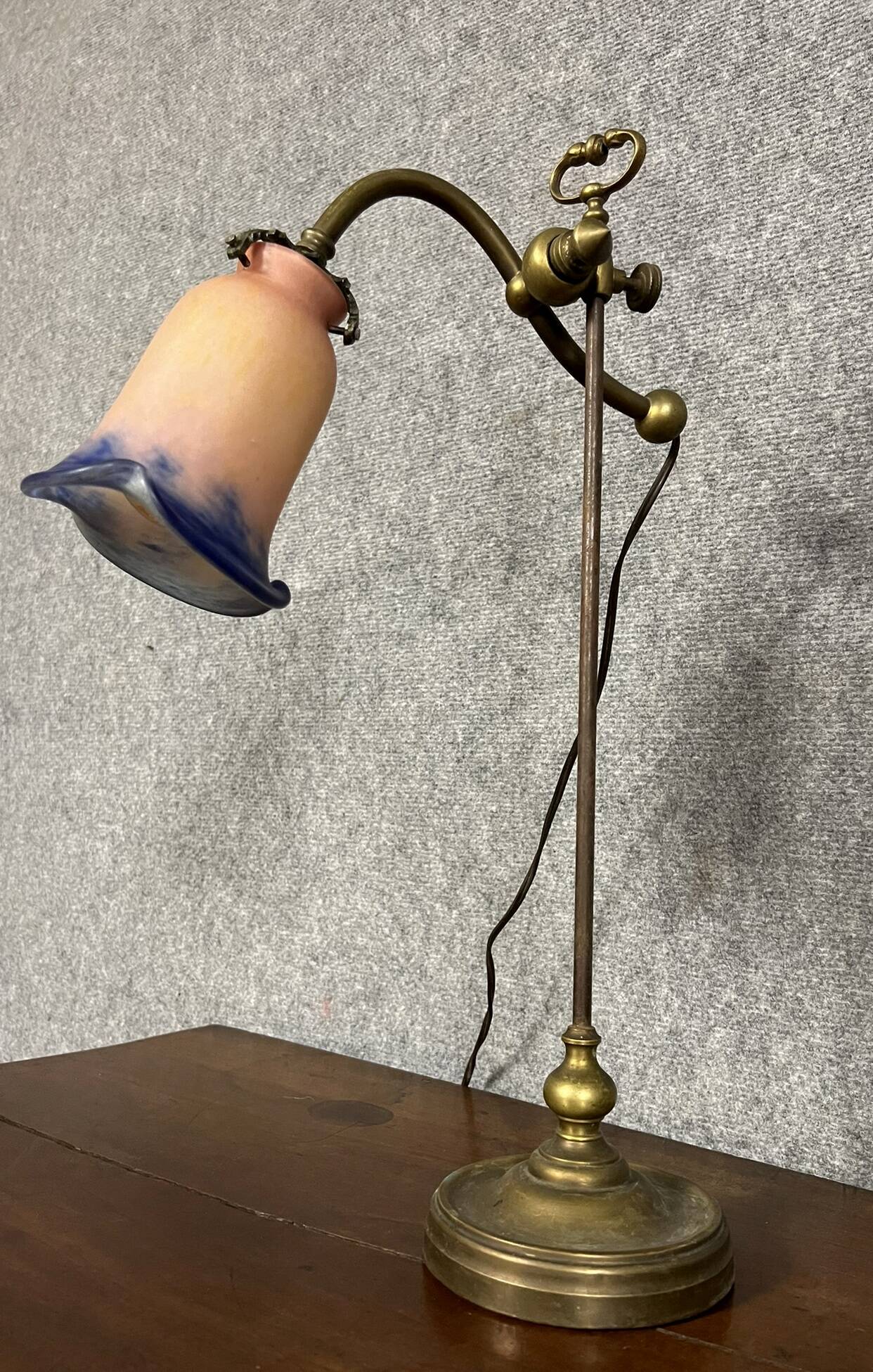 Cochelin France: 1890s gilt bronze desk lamp