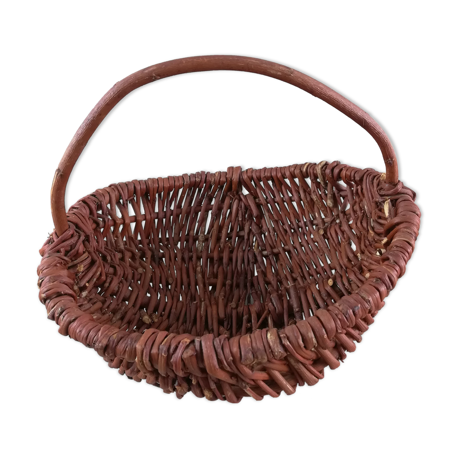 Panier en osier tressé