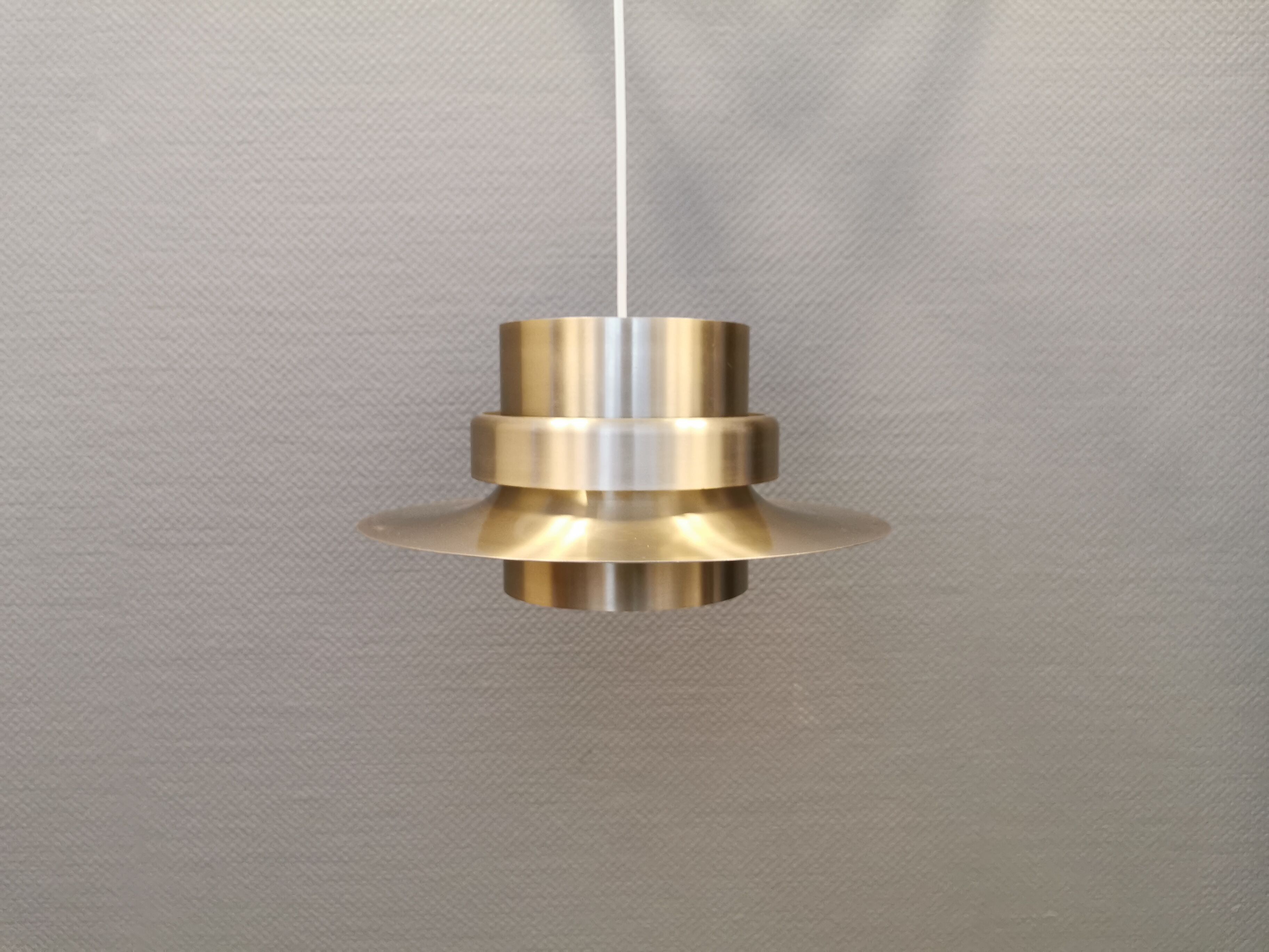 Danish hanging lamp in brass colored aluminum