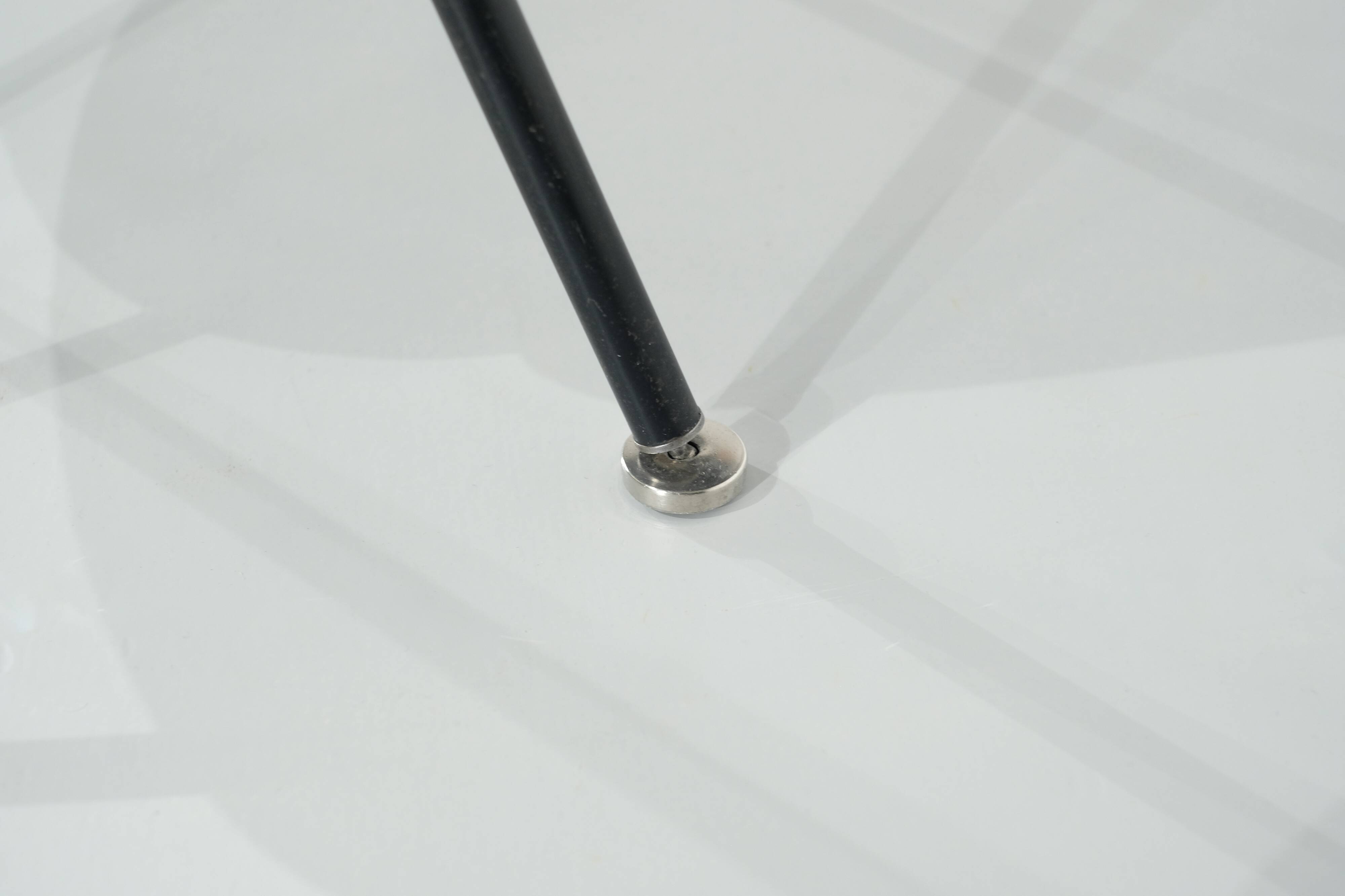 “Conference” armchair by Eero Saarinen produced by Knoll for IBM, USA 1957.