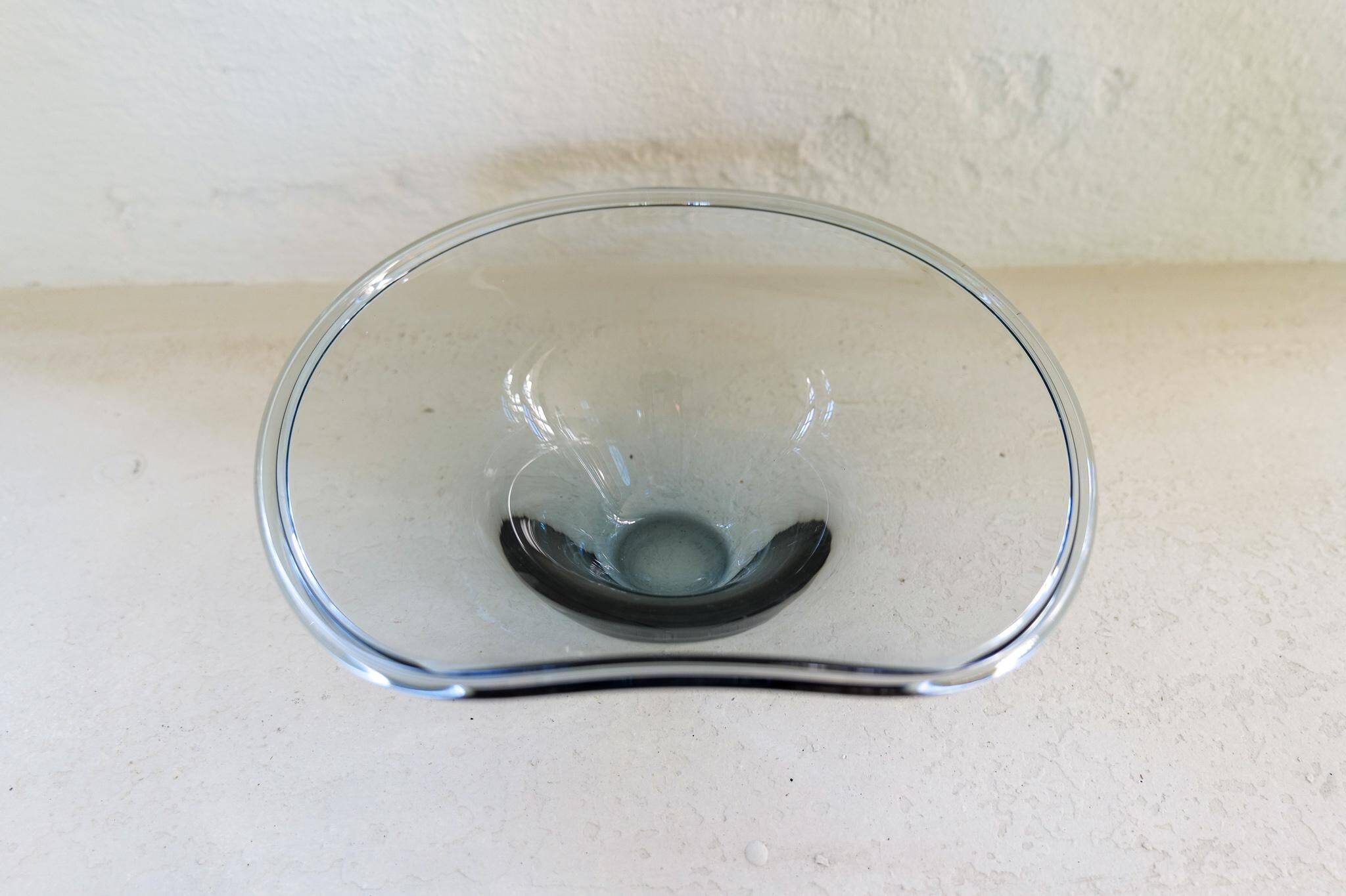 Mid-century collection of 4 sculptural pieces by Kosta Vicke Lindstrand, Sweden, 1950s.