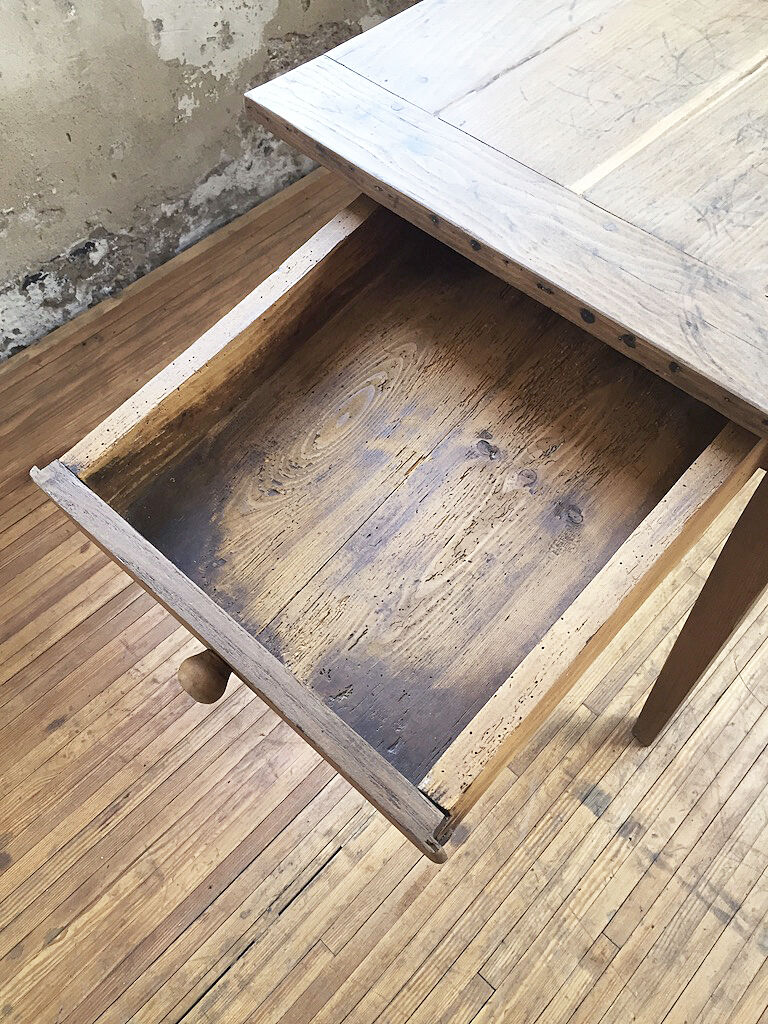 Oak farm table