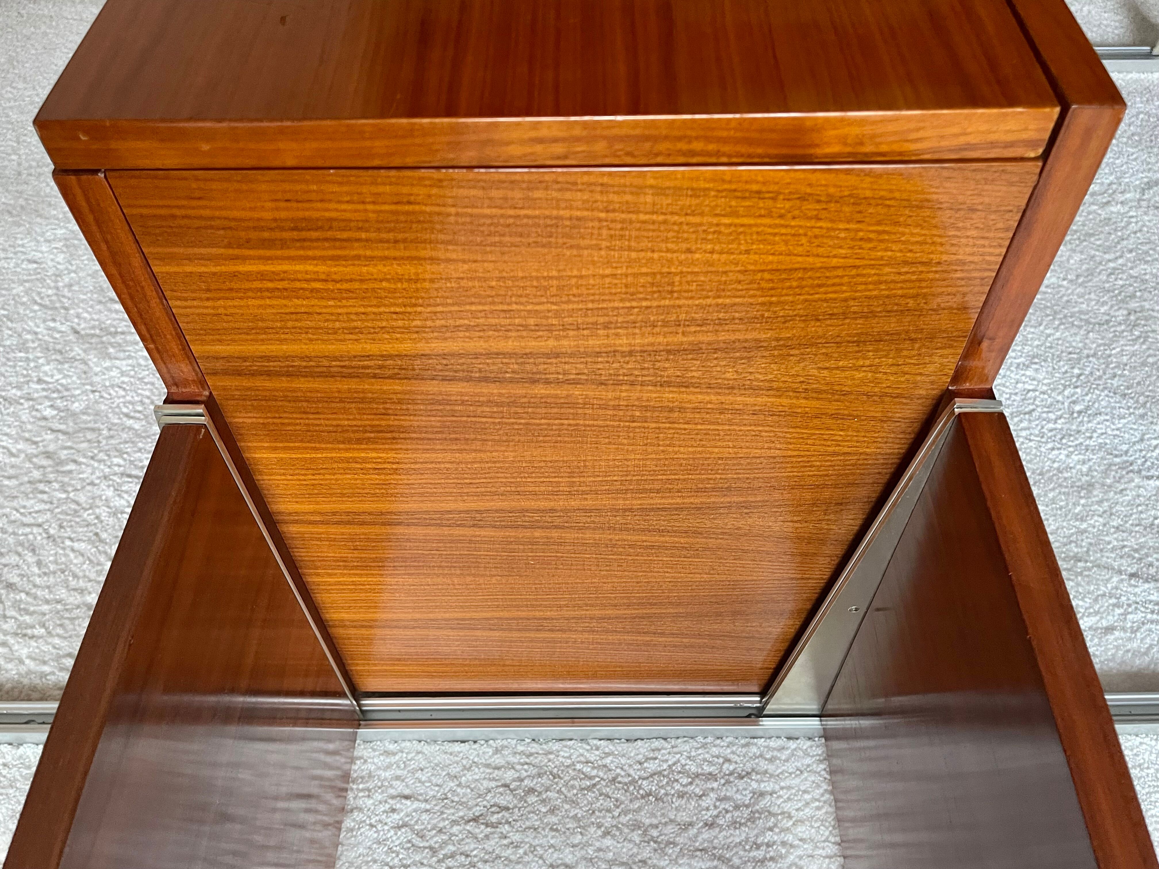 George Nelson modular system library CSS by Mobilier International