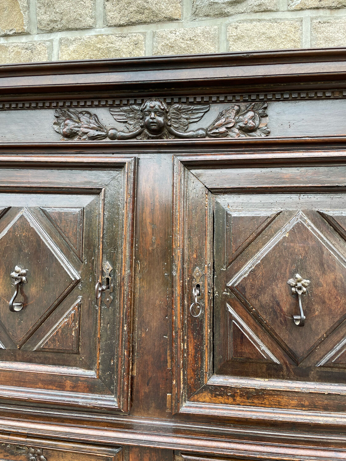 Buffet d'époque Louis XIII  du 18ème siècle