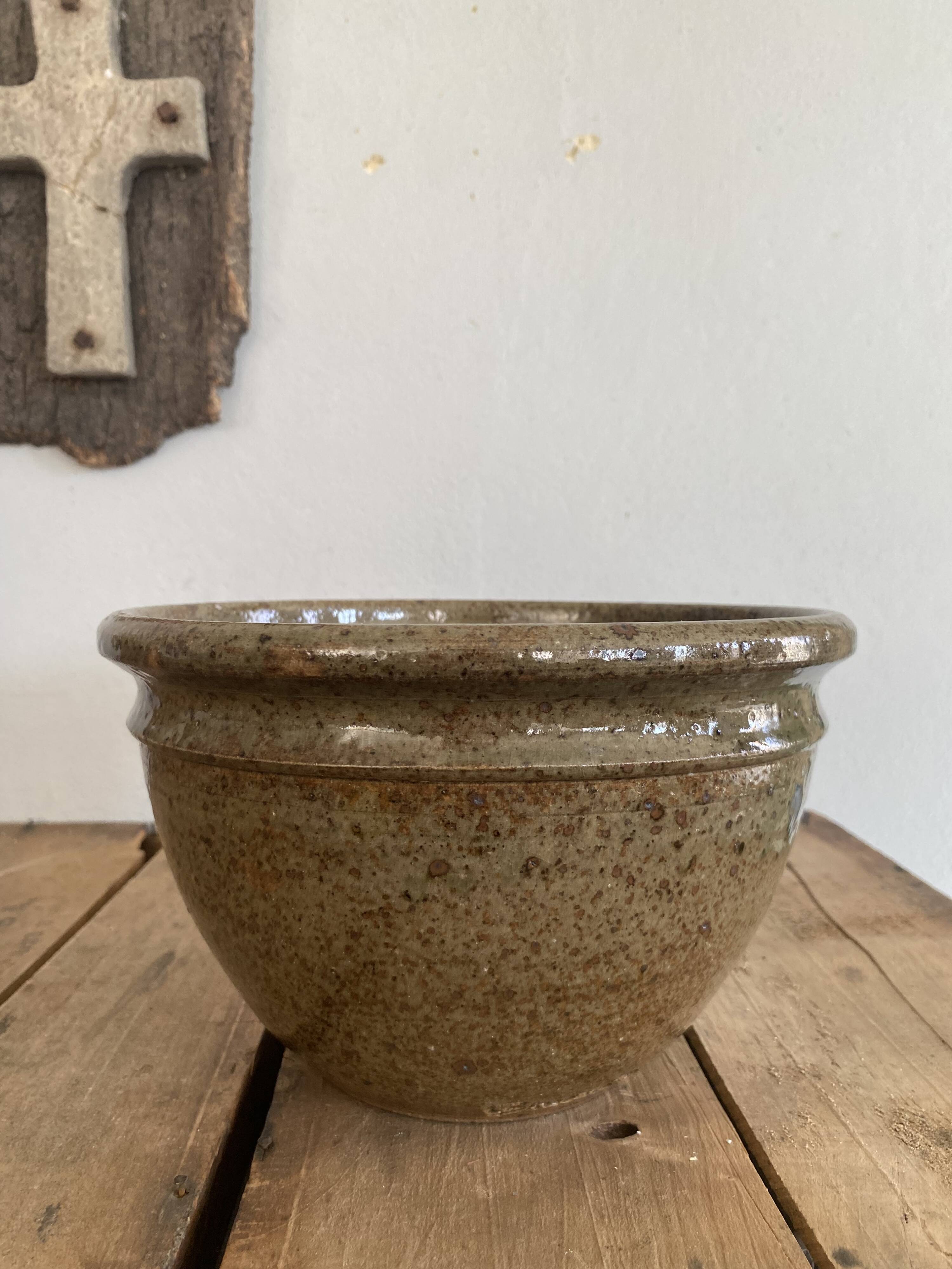 Salad bowl, 6 ramekins signed F. Baudat