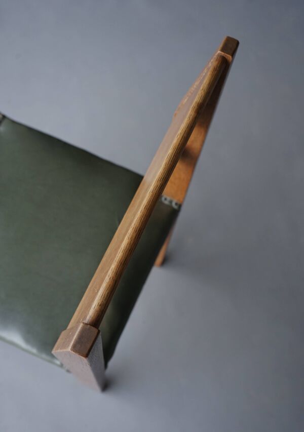 Une chaise d'appoint rare et importante de l'architecte néerlandais Piet Klaarhamer, 1917.