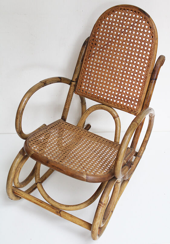 Fauteuil à bascule pour enfant