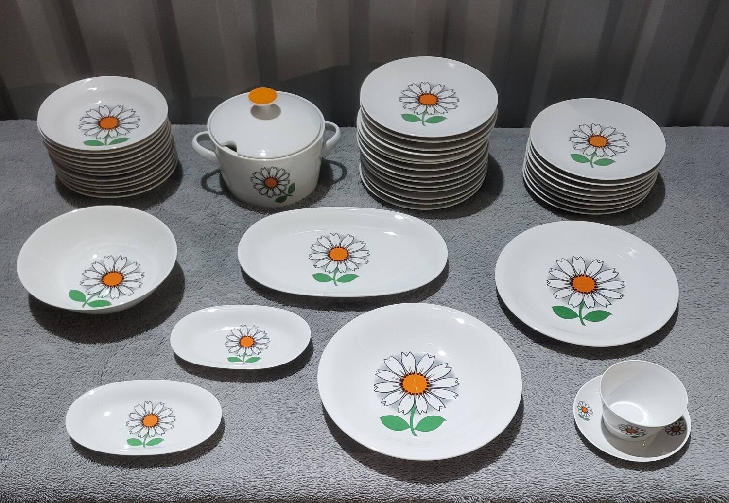 WINTERLING RÖSIAU BAVARIA tableware service Bavarian porcelain