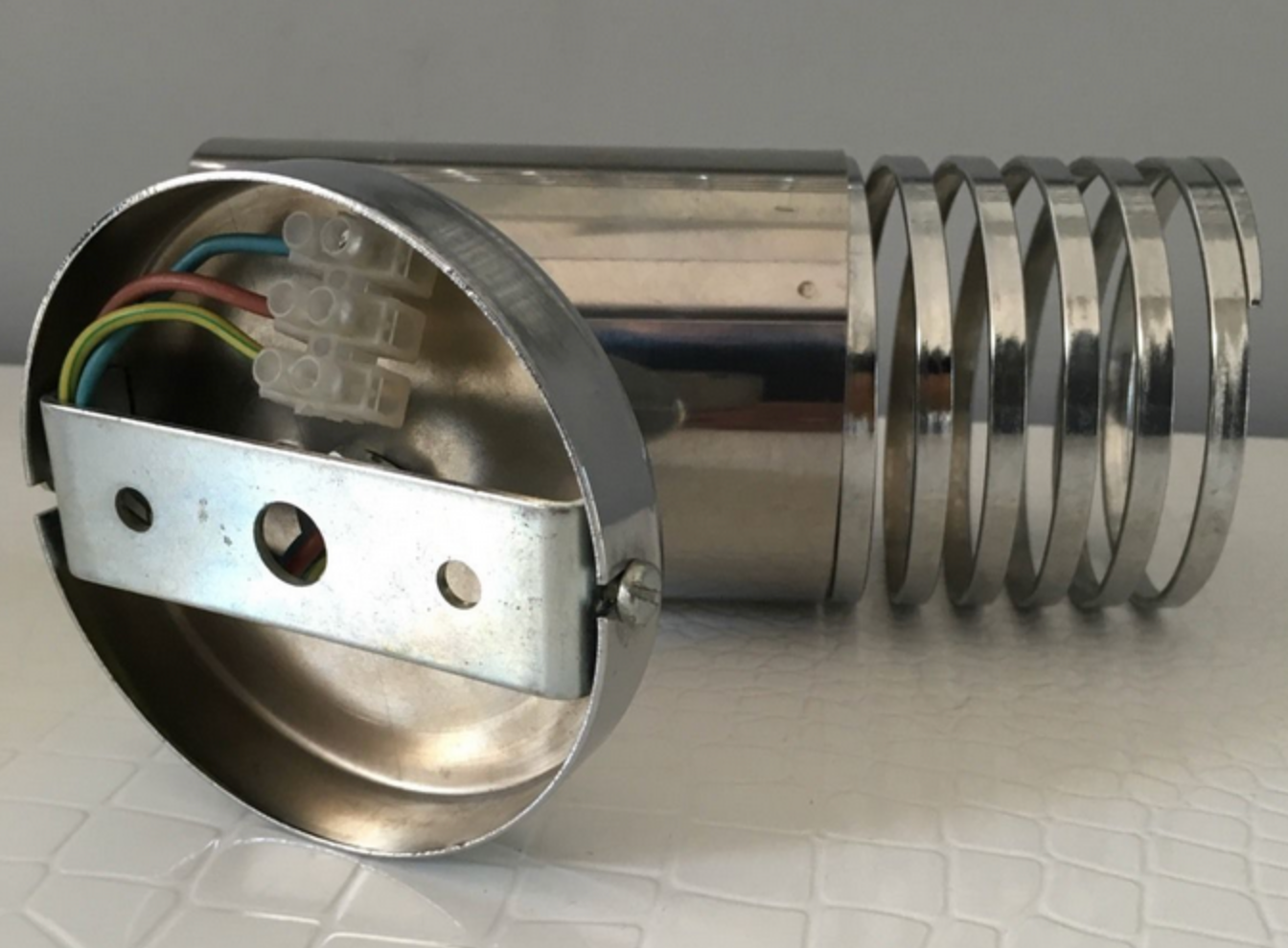 Wall light  in stainless steel, vintage design space age DLG Guzzini