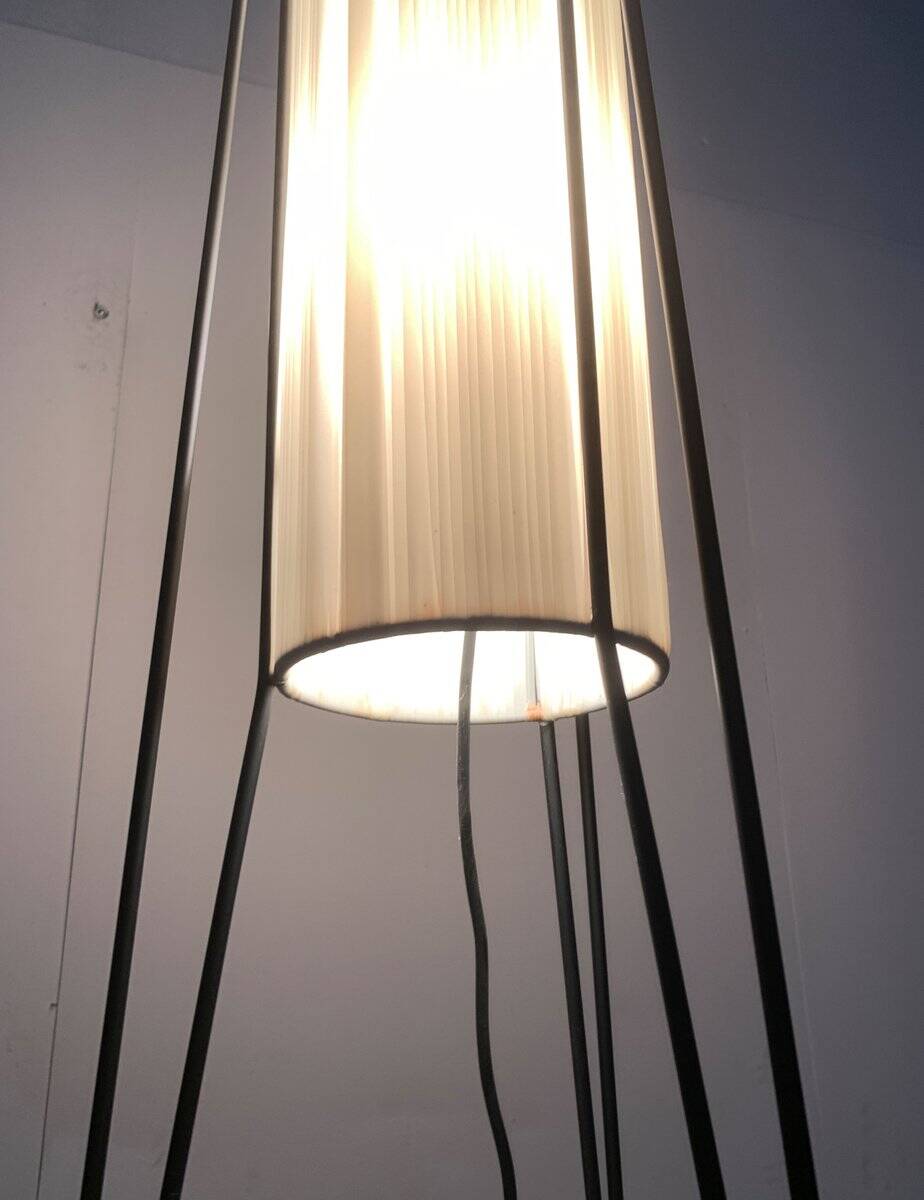 Mid-century German minimalist floor lamp by Hesse Leuchten, 1960s.