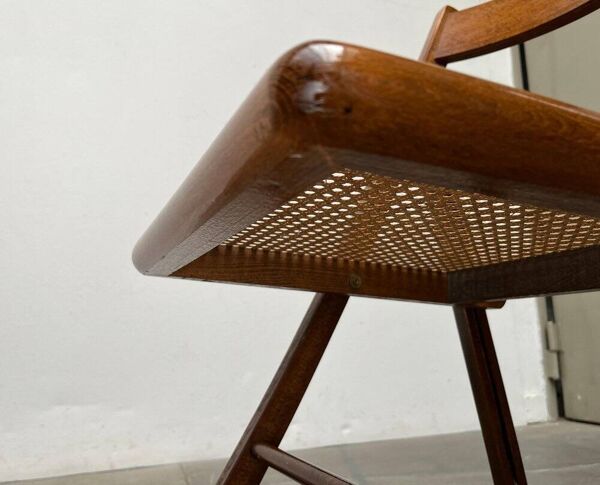 Ensemble de chaises pliantes en bois du milieu du siècle avec sièges en osier viennois, années 1960