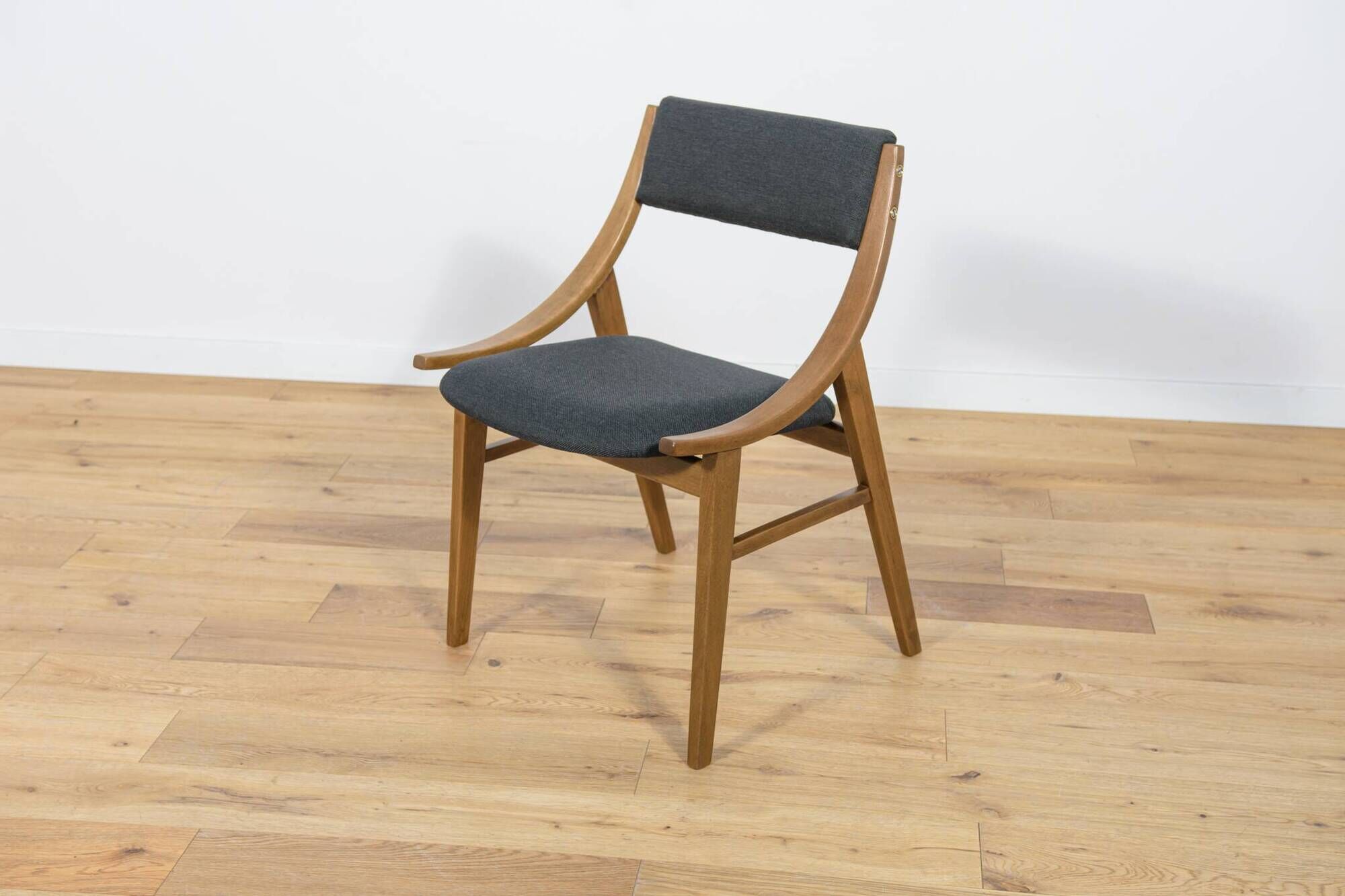 Polish ski jumper chairs from Zamojska, 1970s, set of 10