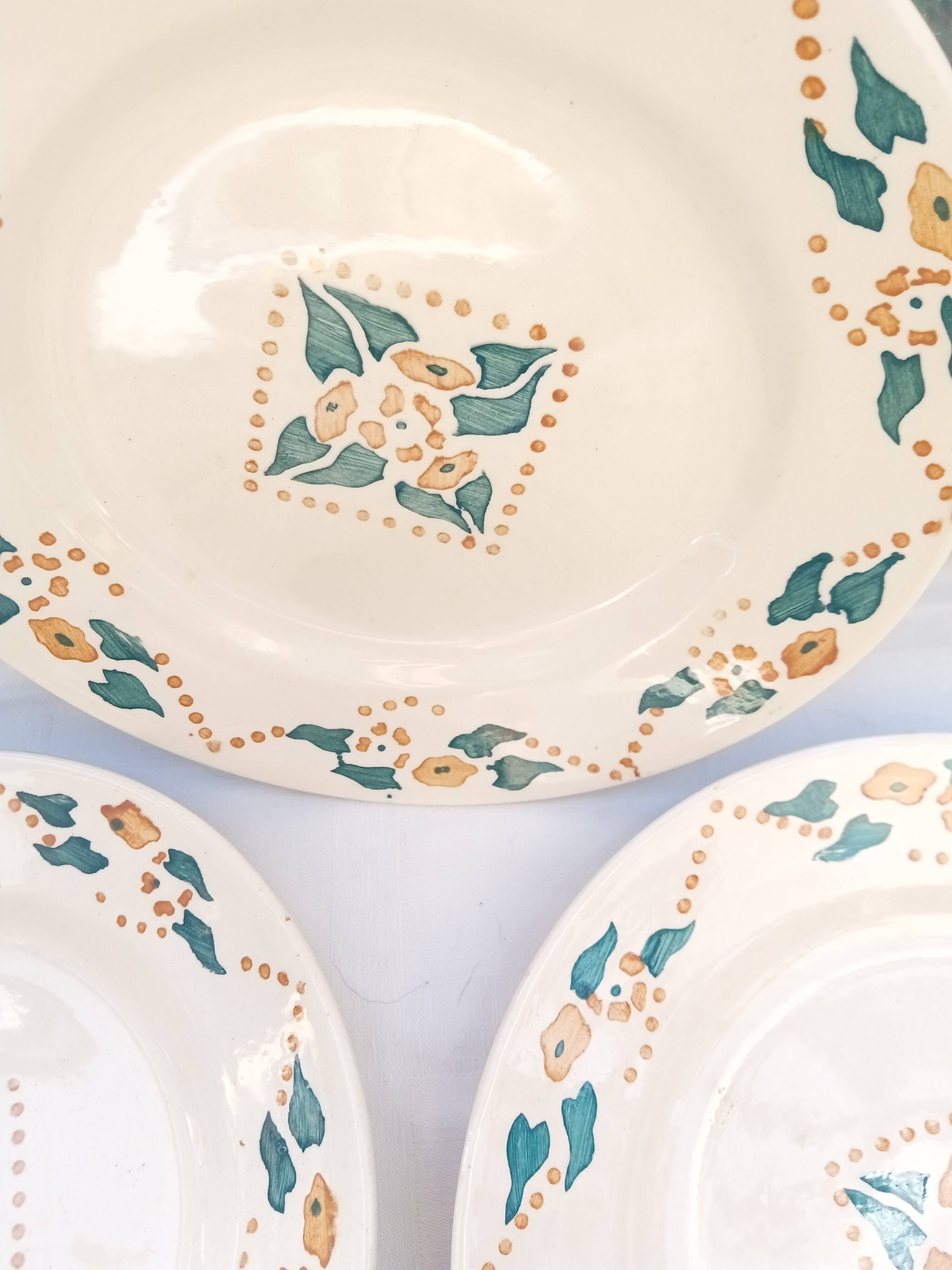 5 Terre de Fer flat plates
