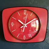 Formica vintage silent wall clock "Japy Electric Raspberry"