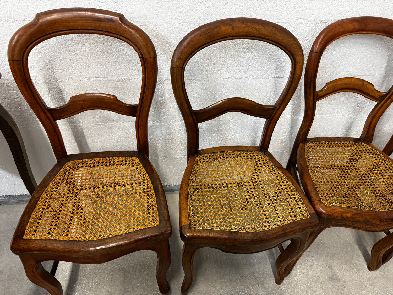 Lot de 4 chaises en cannage et bois Louis Philippe