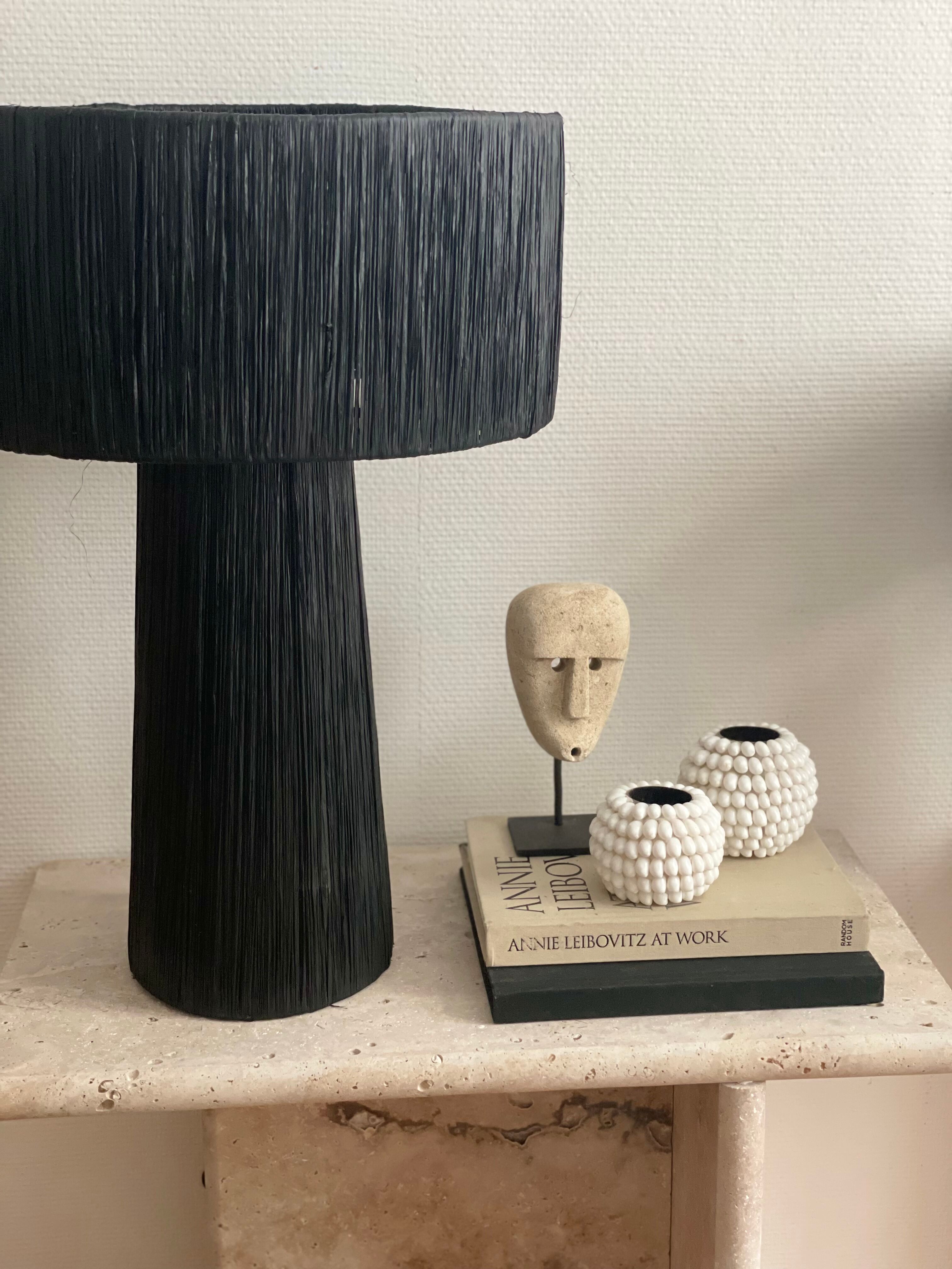 Minimalist black raffia bedside lamp size L