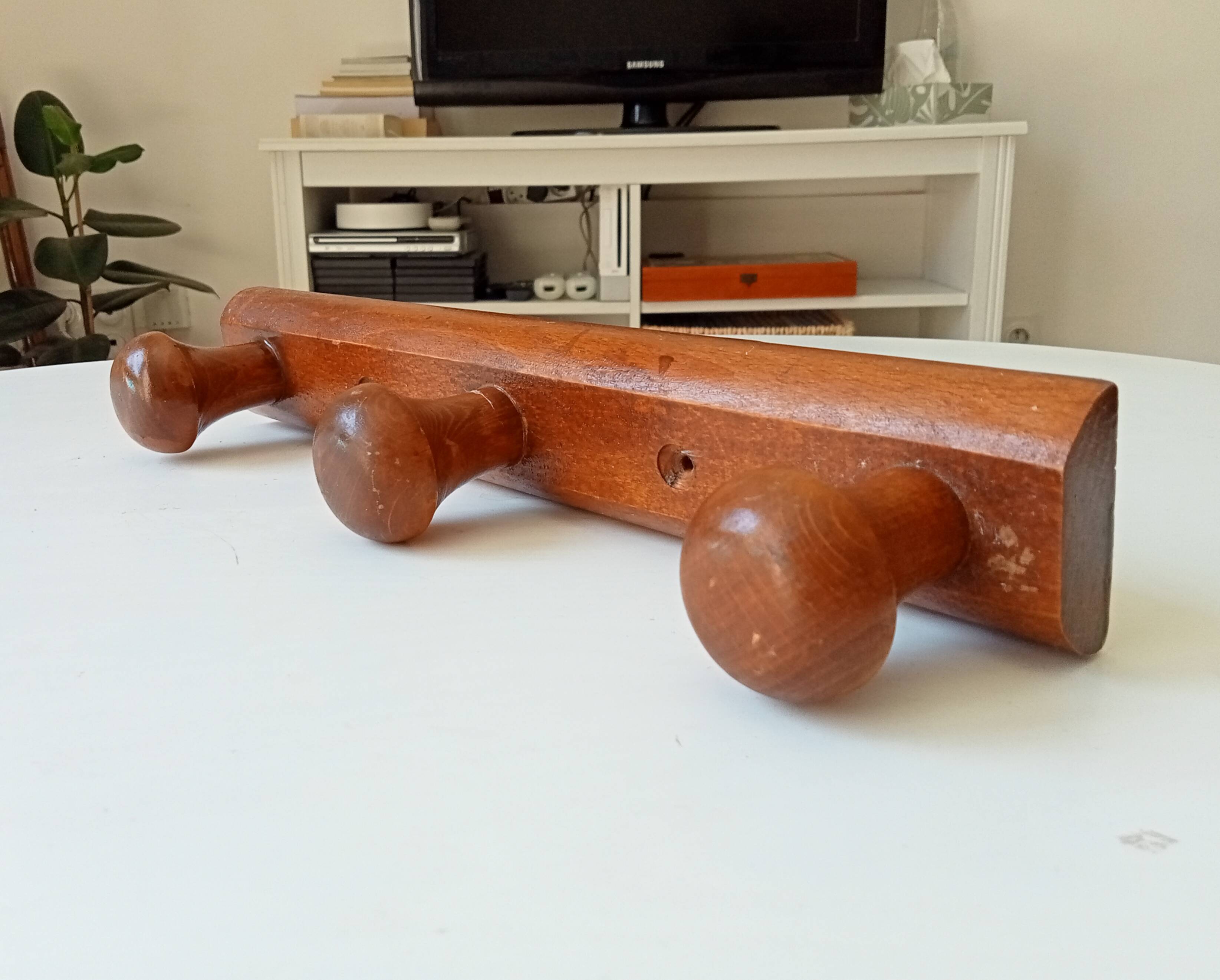 Vintage wall coat rack from the 70s