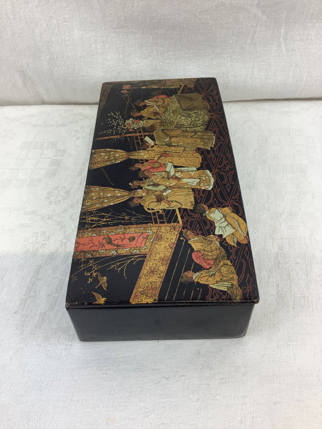 Japanese lacquered box