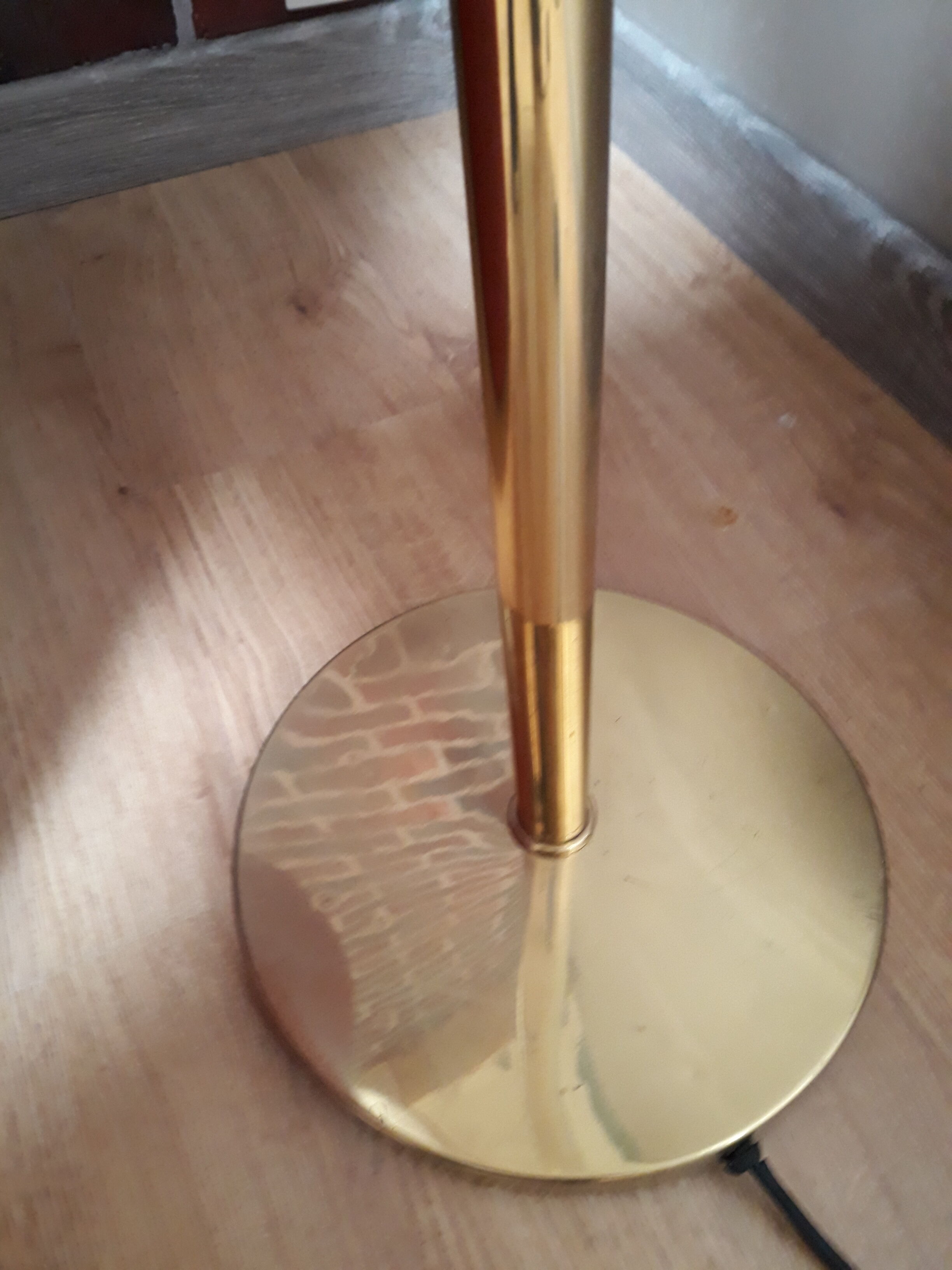 Floor lamp polished brass 60s