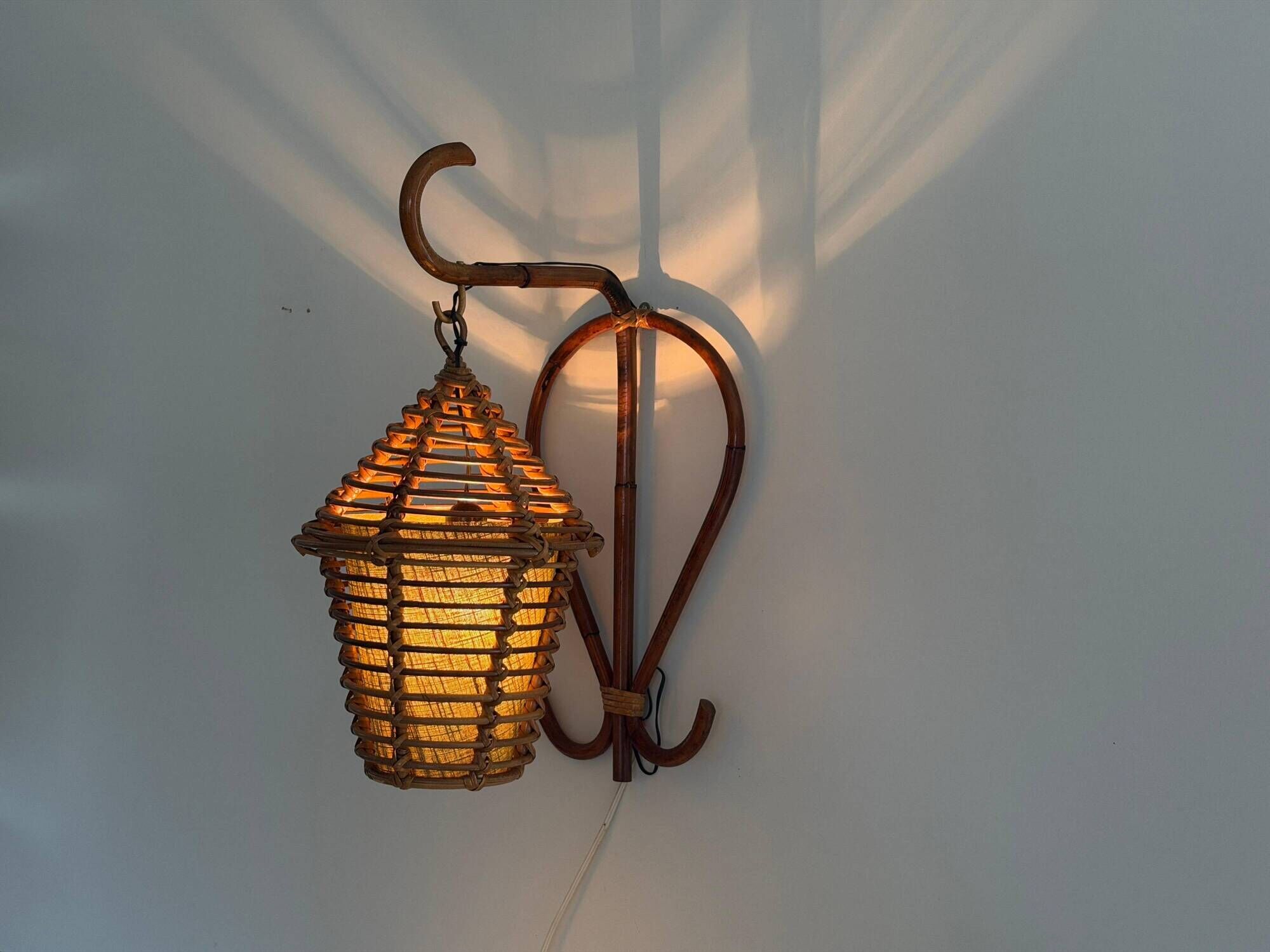 Unique wall lamp in bamboo and fabric, Lantern Design/One, Italy, 1960s