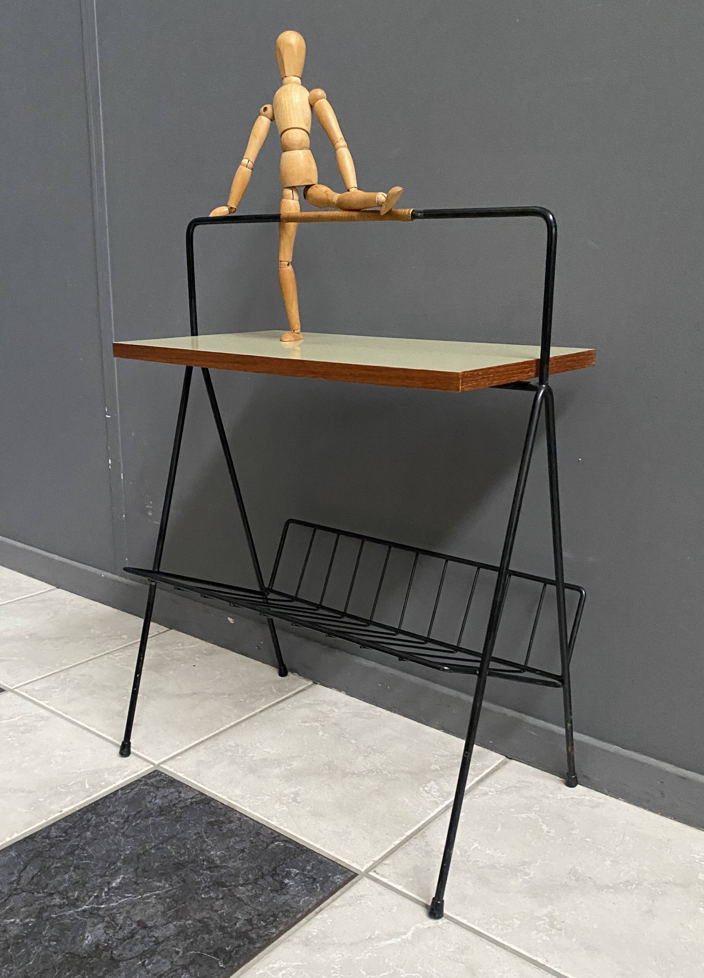 Magazine rack by Ilse Mobel 1960s