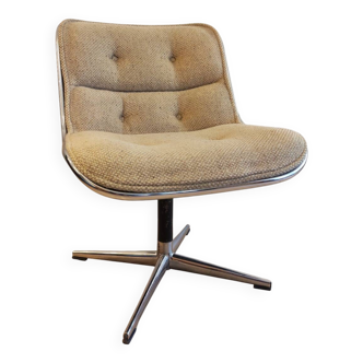 Pollock Knoll armchair