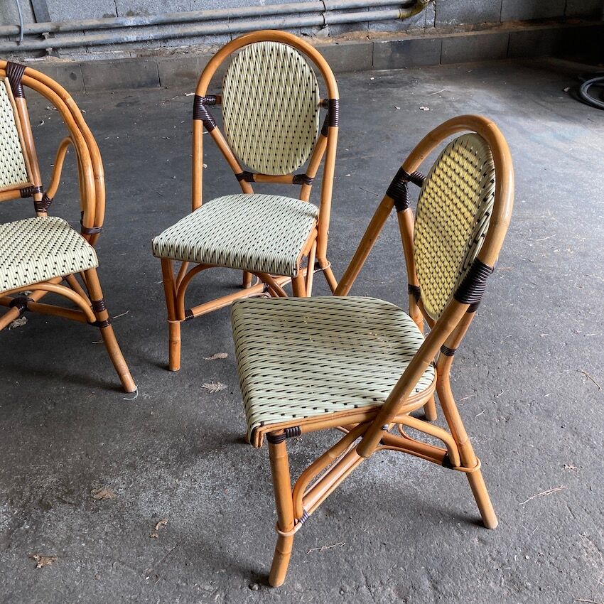Set of 2 armchairs and 2 Parisian bistro chairs in rattan