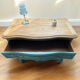 Commode vintage vert sauge