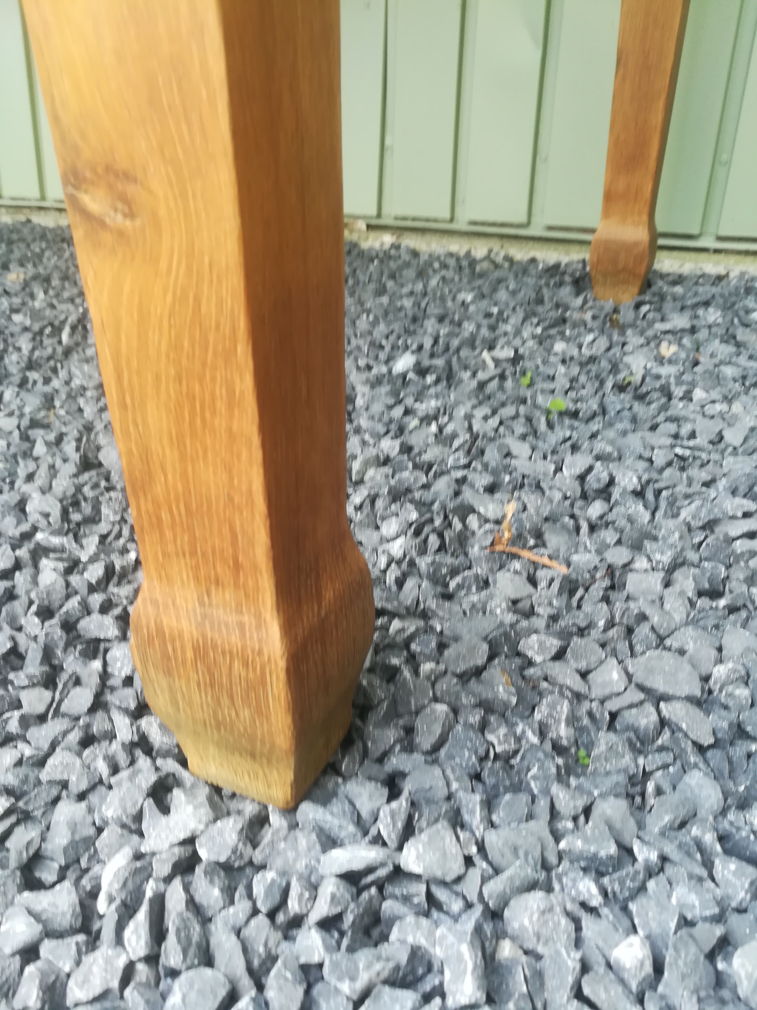 Oak table