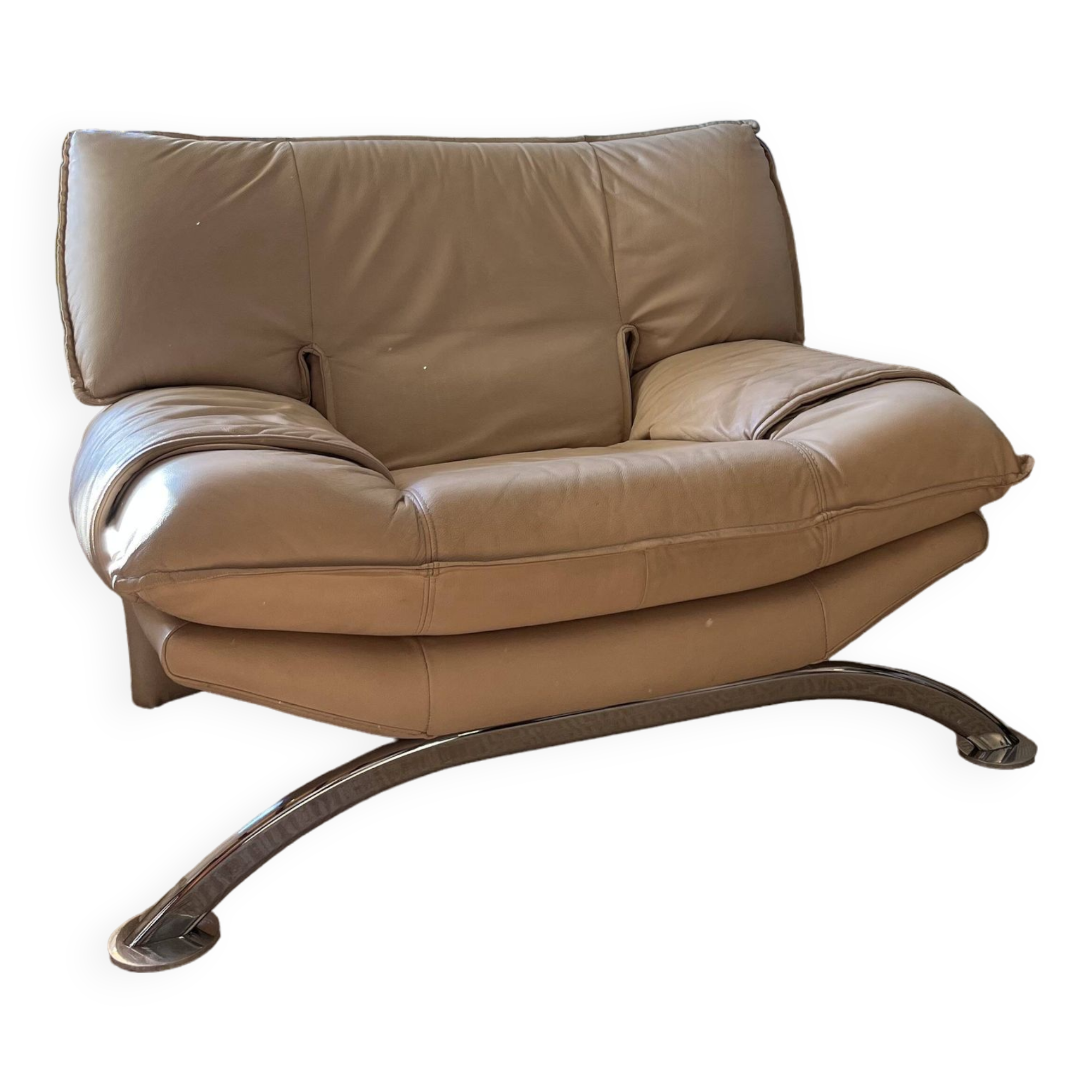 Fauteuil / Causeuse vintage cuir beige avec structure métal