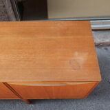 Enfilade Mcintosh teak of the 1960s