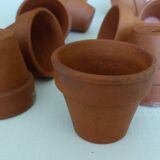 Batch of 10 pots