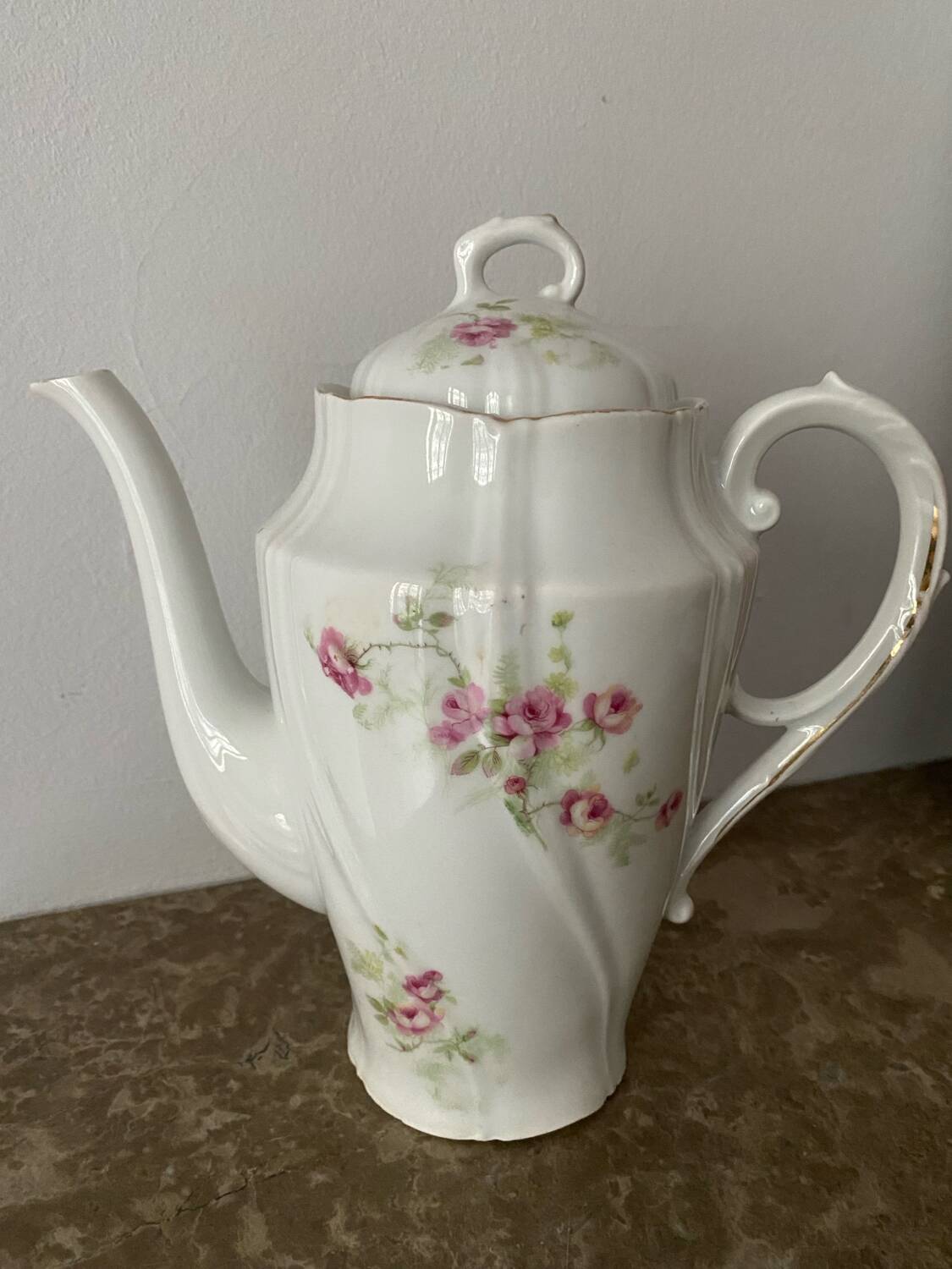 Porcelain teapot
