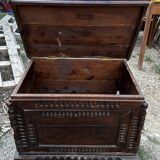 Solid Provençal wooden chest