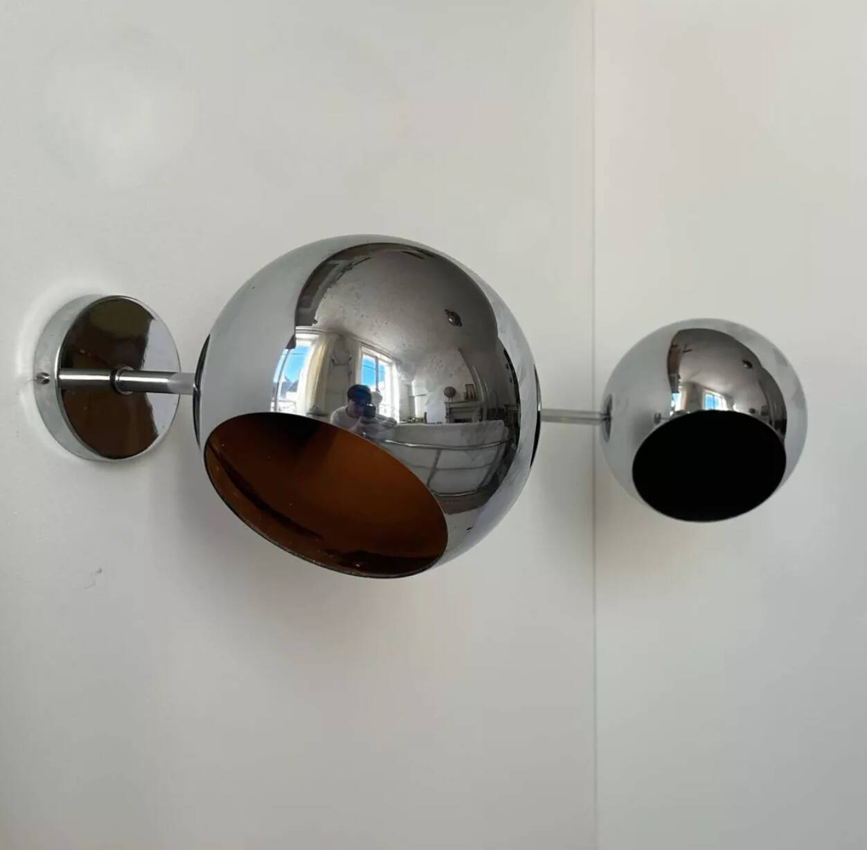 Pair of adjustable wall lights, chromed metal, France 1970