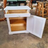 Buffet or Parisian bedside