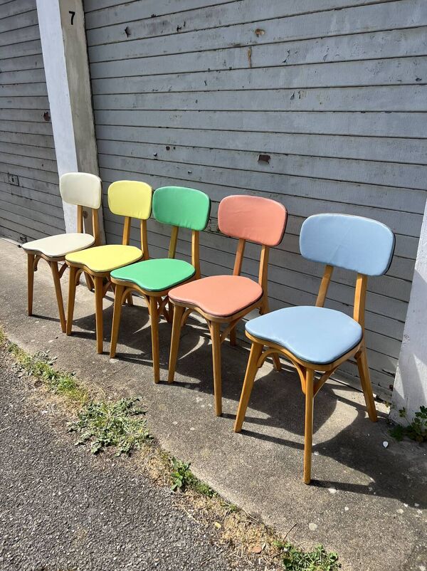 Suite 5 chaises bistrot chêne claire vernis (baumann) pied compas