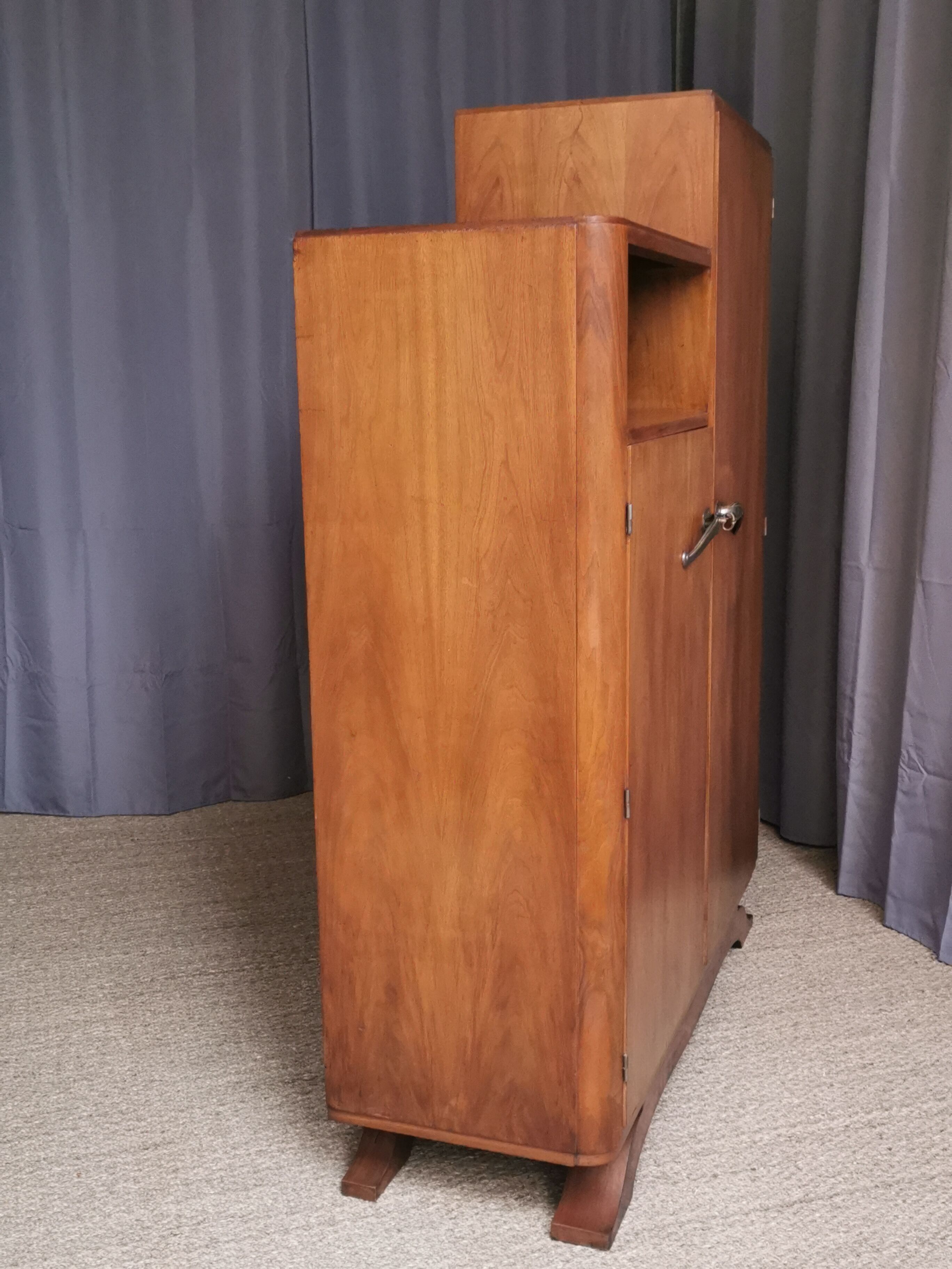 Vintage 50s asymmetrical wardrobe