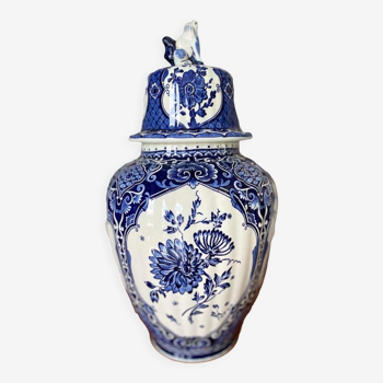 Delft earthenware vase