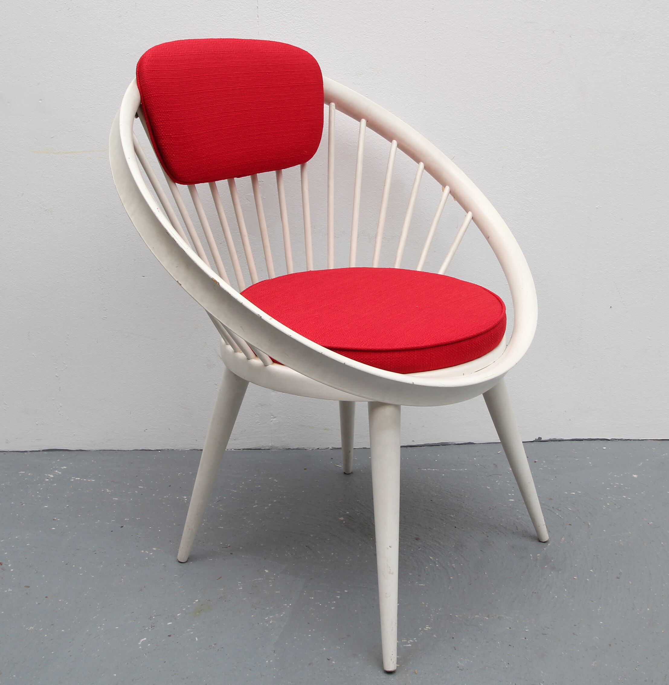Fauteuil cercle par Yngve Ekström