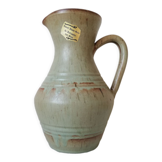 Stoneware carafe