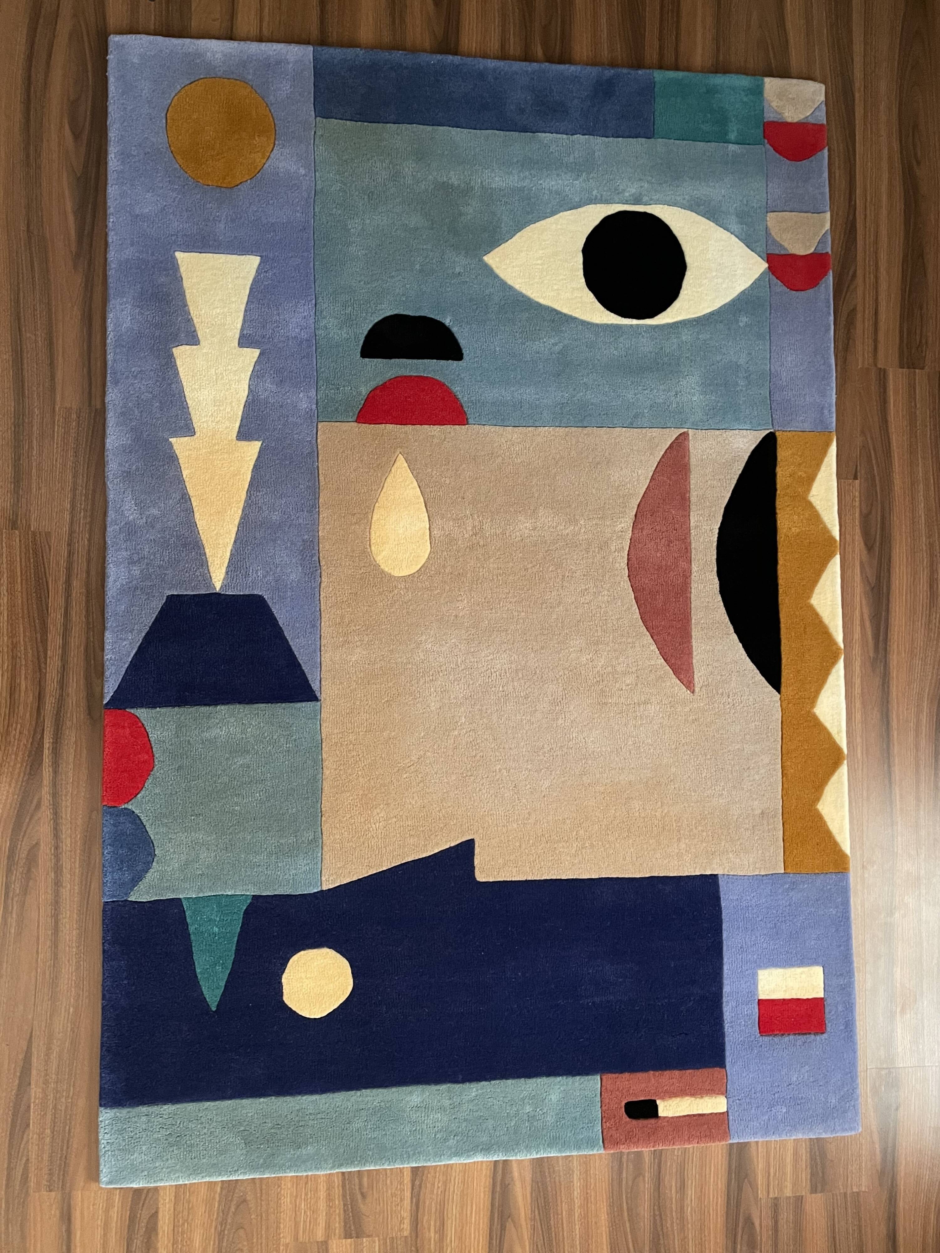 Tapis en laine tissé à la main d'occasion
