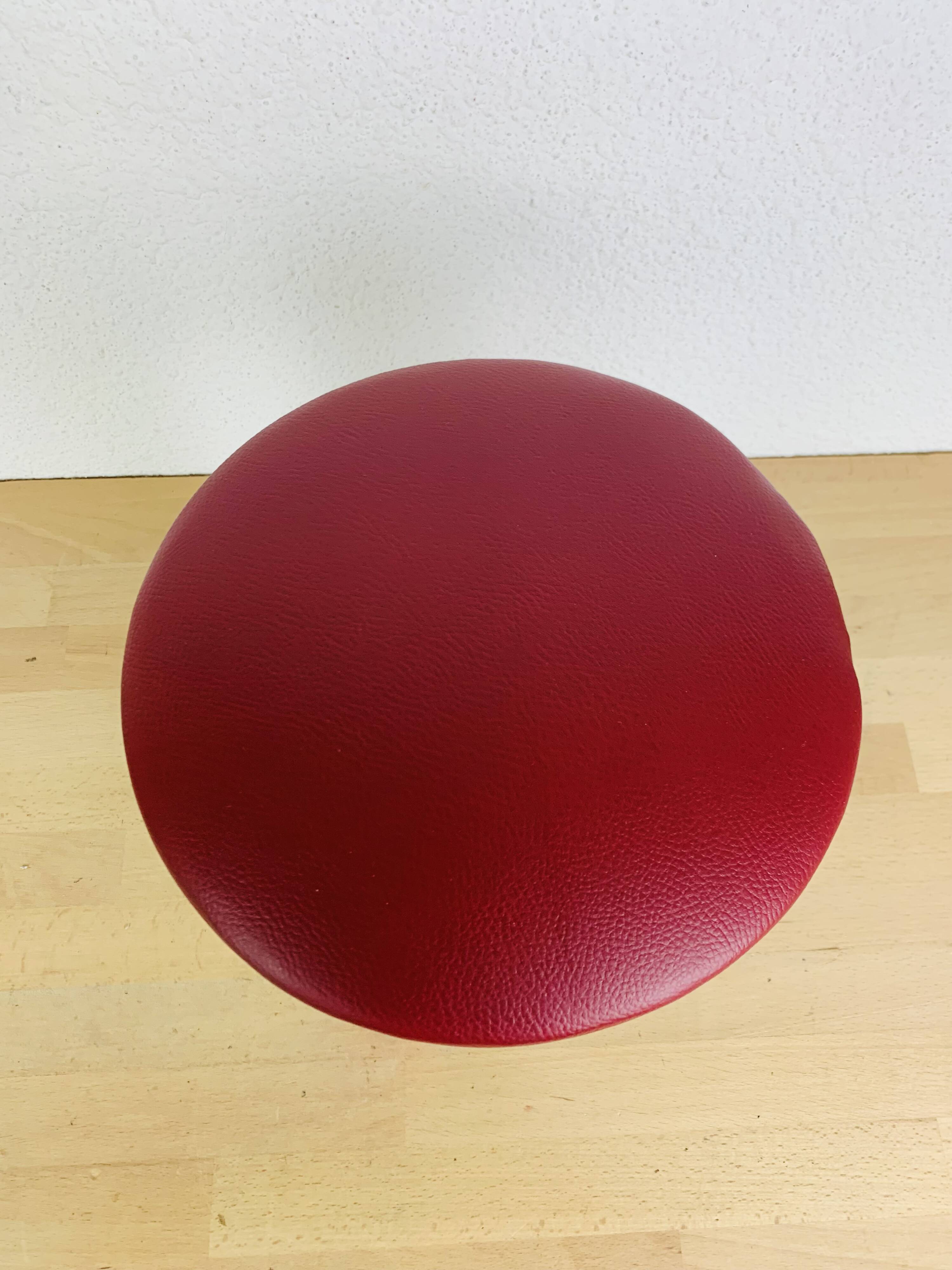 Pierre Sala pencil stool for children